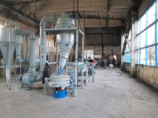 國外客戶輪胎設(shè)備試機(jī)圖